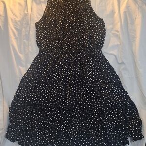 BTFBM .Black and White Sleeveless Halter Mini Sundress Size M